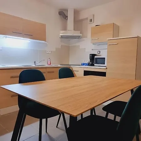 *l'oasis Du Coeur De Ville*spacieux Et Moderne Appartement